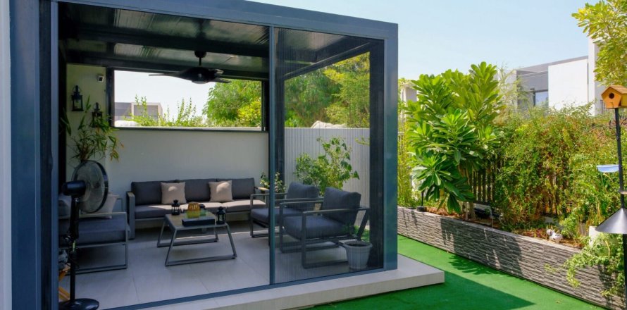 4 bedrooms Villa in Villanova, UAE No. 160234
