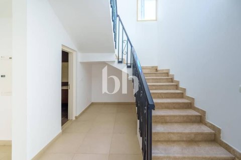 Villa de 5 dormitorios  No. 115596 10