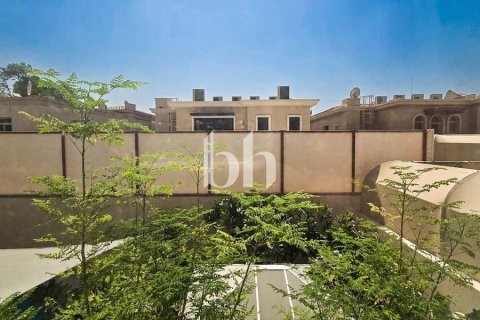 Villa de 5 dormitorios  No. 115596 24