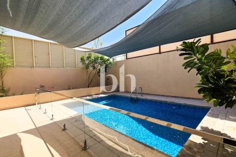 Villa de 5 dormitorios  No. 115596 19