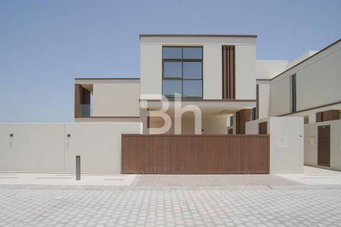 Townhouse de 3 dormitorios  No. 115594 2