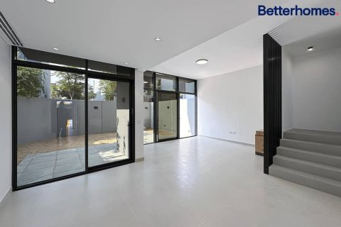 3 bedrooms Townhouse in Tilal City, UAE No. 9610 5