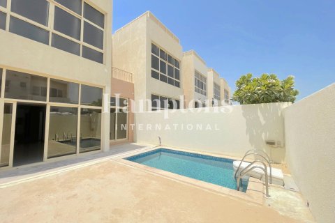 4 bedrooms Townhouse No. 127170 13