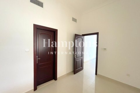 4 bedrooms Townhouse No. 127170 16