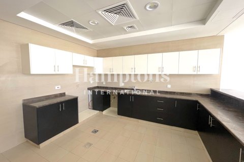 4 bedrooms Townhouse No. 127170 11