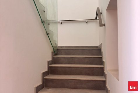 4 bedrooms Townhouse in Dubai, UAE No. 143696 5