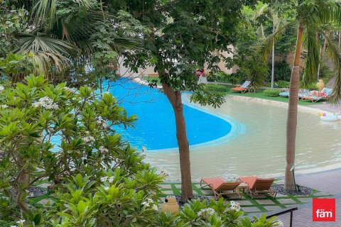 2 bedrooms Apartment in Palm Jumeirah, UAE No. 143698 25