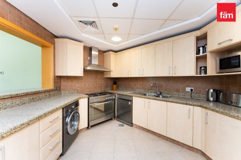 2 bedrooms Apartment in Palm Jumeirah, UAE No. 143700 19