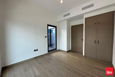4 bedrooms Townhouse in Dubai, UAE No. 143699 12