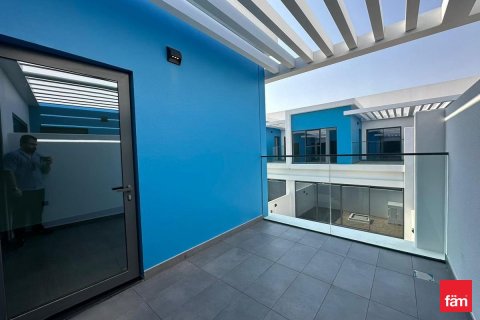 4 bedrooms Townhouse in Dubai, UAE No. 143699 18