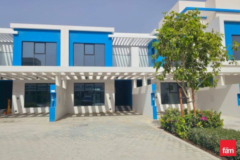 Townhouse de 4 dormitorios en Dubai, UAE No. 131319