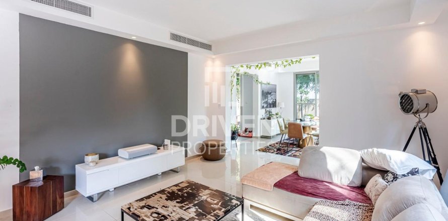 Villa de 3 dormitorios  No. 120951