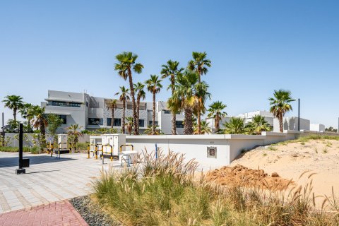 3 bedrooms Villa in Dubai Land, UAE No. 199675 7