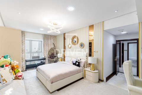 Appartement de 4 chambres No. 121757 15