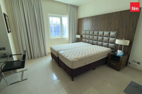 2 bedrooms Apartment in Dubai, UAE No. 205559 3