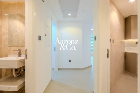 Appartement de 2 chambres à Barsha Heights (Tecom), UAE No. 205638 18