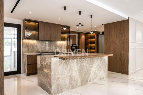 Вилла с 5 спальнями в Джумейра Гольф Эстейтс, ОАЭ №137714 4