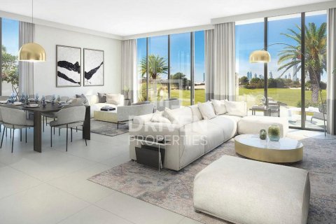 Villa de 4 dormitorios en Dubai, UAE No. 137715