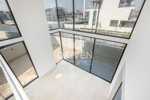 Вилла с 4 спальнями в Nad Al Sheba 1, ОАЭ №137716 18