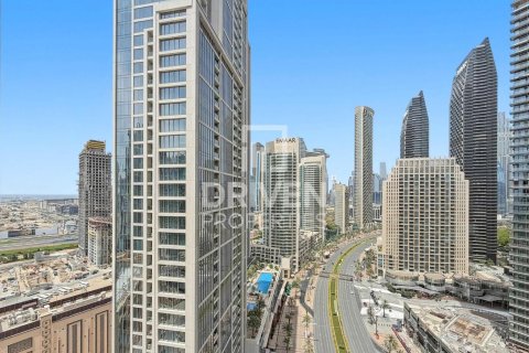 2 غرف نوم شقة في Burj Crown, الإمارات العربية المتحدة رقم 202774