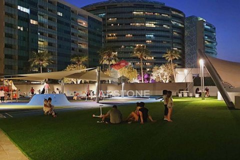 Apartment de 2 dormitorios en Al Raha Beach, UAE No. 86257 3