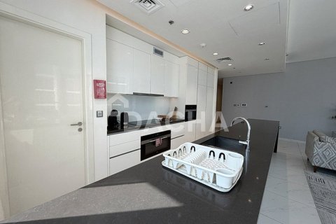 3 bedrooms Apartment in District One, UAE No. 155666 8