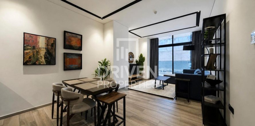 1 bedroom Apartment in District 12, UAE No. 199937
