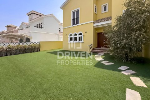 6 bedrooms Villa in Hacienda, UAE No. 188639 19