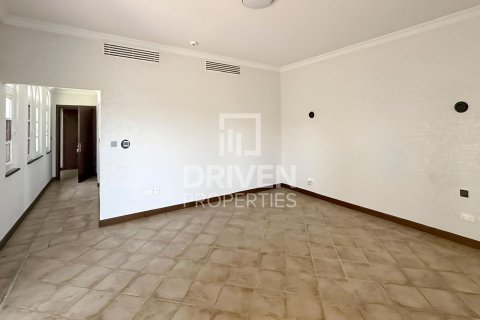 6 bedrooms Villa in Hacienda, UAE No. 188639 7