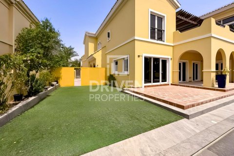 6 bedrooms Villa in Hacienda, UAE No. 188639 21
