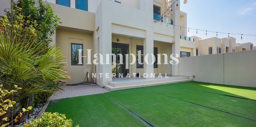 Townhouse de 4 dormitorios No. 124703