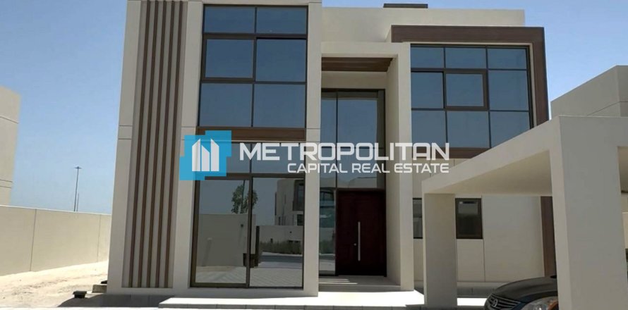 4 bedrooms Villa No. 120444