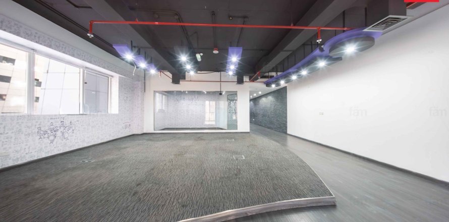 187.3m² Office in Business Bay, UAE No. 137481