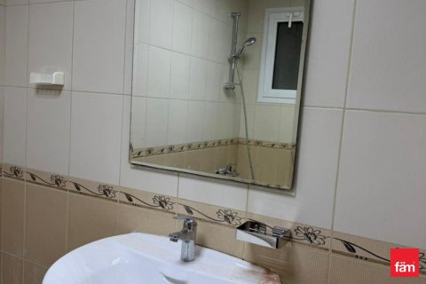 Квартира с 2 спальнями в Majan, ОАЭ №137475 13