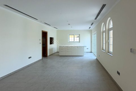 Villa de 5 chambres à Legacy, UAE No. 165904 22