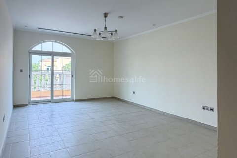 Villa de 5 chambres à Legacy, UAE No. 165904 20
