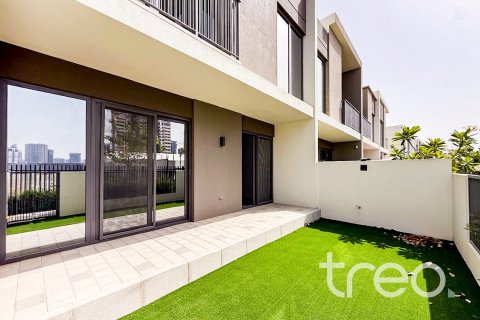 3 bedrooms Townhouse in Aura, UAE No. 174045 22