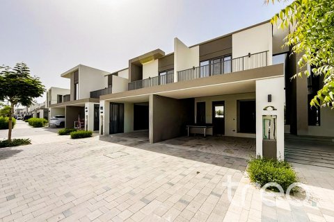 3 bedrooms Townhouse in Aura, UAE No. 174045