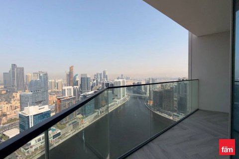 Квартира с 2 спальнями в Бизнес-Бэй, ОАЭ №146091 11