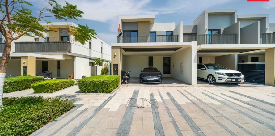 4 bedrooms Townhouse in Tilal Al Ghaf, UAE No. 164484