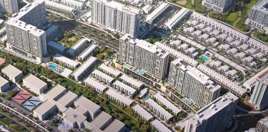 4 bedrooms Townhouse in Dubai, UAE No. 164487