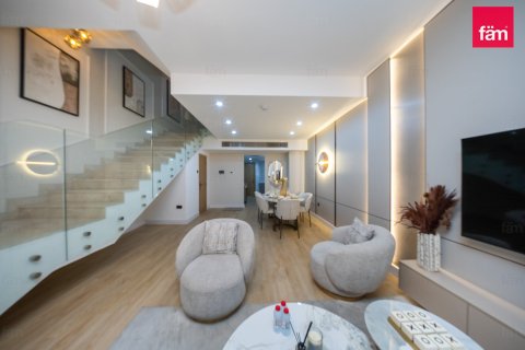 4 bedrooms Villa in Dubai, UAE No. 164482 12