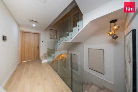 4 bedrooms Villa in Dubai, UAE No. 164482 24