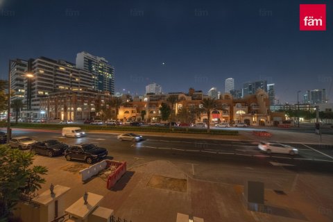 4 bedrooms Villa in Dubai, UAE No. 164482 16