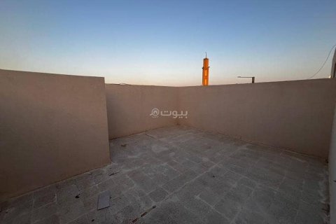 Villa de 5 dormitorios en Riyadh, Saudi Arabia No. 60222 17