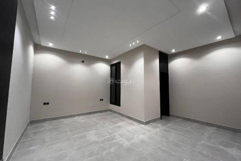 Villa de 5 dormitorios en Riyadh, Saudi Arabia No. 60222 7