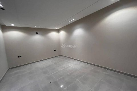 Villa de 5 dormitorios en Riyadh, Saudi Arabia No. 60222 15