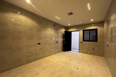 Villa de 5 dormitorios en Riyadh, Saudi Arabia No. 60222 12