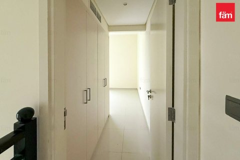 3 bedrooms Townhouse in Dubai, UAE No. 143560 6