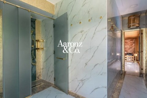 Villa de 4 dormitorios en Jumeirah Park, UAE No. 203968 14